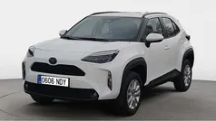Usado 2024 Toyota Yaris Cross Business Edition SUV | 23.637 € (Precio justo)