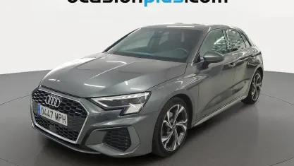 Käytetty Audi A3 Sportback S-Line 150 HP (110 kW) 2024 Harmaa Viistoperä