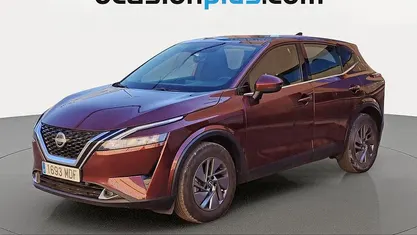 Usado Nissan Qashqai Acenta 140 CV (102 kW) 2022 Rojo SUV