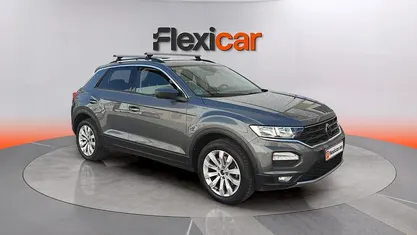 Begagnad VW T-Roc Advance 150 HK (110 kW) 2021 Grå SUV