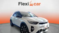 Blanco Usado 2018 Kia Stonic SUV | 12.390 € (Buen precio)