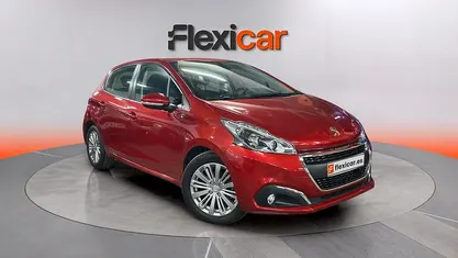 Usado Peugeot 208 Signature Sky 110 CV (80 kW) 2019 Utilitario