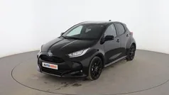 Negro Usado 2024 Toyota Yaris Hybrid Style Utilitario | 23.099 € (Precio justo)
