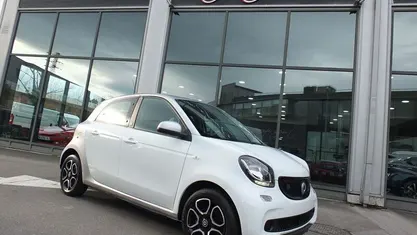 Usado Smart ForFour Electric Drive Prime 60 kW (82 CV) 2020 Blanco Utilitario