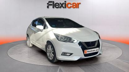Używany Nissan Micra Acenta 101 KM (74 kW) 2019 Biały Hatchback