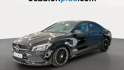 Usado Mercedes CLA200 AMG 136 CV (100 kW) 2017 Berlina