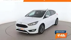 Usado 2017 Ford Focus ST-Line Berlina | 13.399 € (Precio justo)