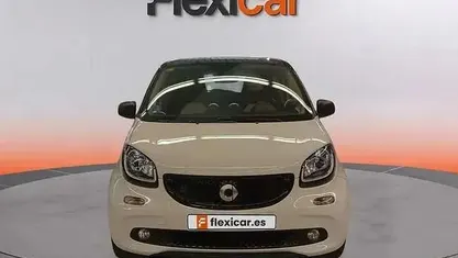 Käytetty Smart ForFour Electric Drive 60 kW (82 HP) 2018 Valkoinen