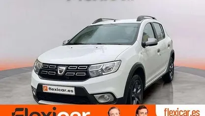 Usado Dacia Sandero Comfort 91 CV (66 kW) 2018 Utilitario