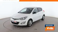 Usado 2014 Hyundai i20 Berlina | 9099 € (Buen precio)