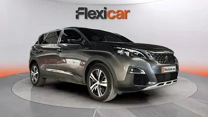Usado Peugeot 5008 GT-line 131 CV (96 kW) 2020 Gris Monovolumen