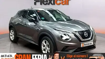 Käytetty Nissan Juke Acenta 114 HP (83 kW) 2021 Harmaa Katumaasturi