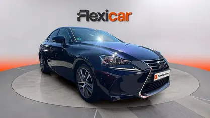 Usado Lexus IS300h Business Edition 223 CV (164 kW) 2018 Azul Berlina