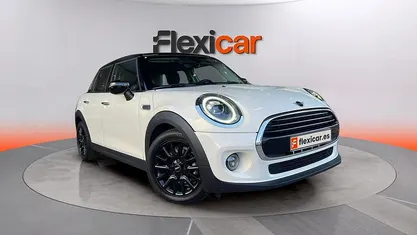 Usado Mini Cooper 136 HP (100 kW) 2020 Bege Citadino