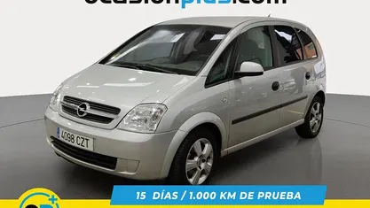 Gris Usado 2004 Opel Meriva Essentia Monovolumen | 4990 € (Precio justo)