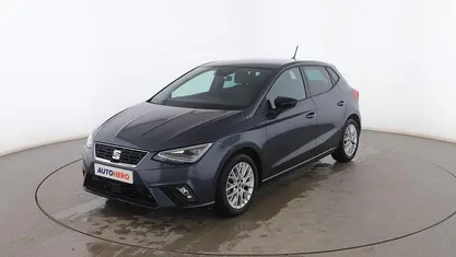 Usado Seat Ibiza FR 110 CV (80 kW) 2023 Gris Utilitario