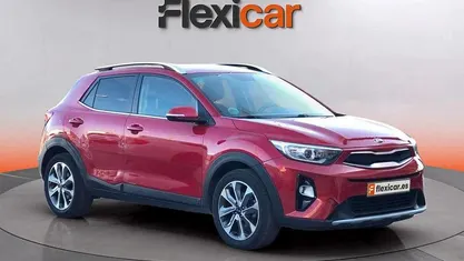Usado 2019 Kia Stonic SUV | 10.790 € (Precio justo)
