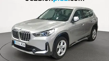 Käytetty BMW X1 136 HP (100 kW) 2024 Harmaa Katumaasturi