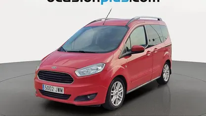 Usado Ford Tourneo Courier Titanium 100 CV (73 kW) 2017 Monovolumen
