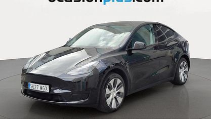Käytetty Tesla Model Y RWD 188 kW (256 HP) 2023 Musta Katumaasturi
