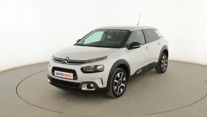 Usado Citroën C4 Shine 110 CV (80 kW) 2019 Blanco SUV
