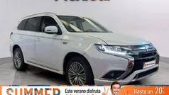 Blanco Usado 2019 Mitsubishi Outlander P-HEV Motion SUV | 19.890 € (Precio justo)