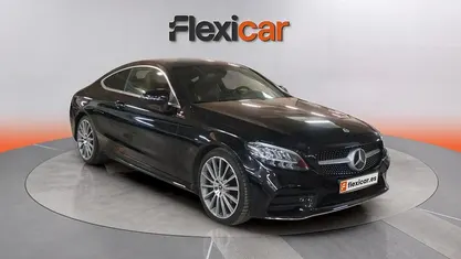 Usado Mercedes C180 156 CV (114 kW) 2021 Negro Coupe