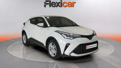 Używany Toyota C-HR Active 122 KM (89 kW) 2020 Biały SUV