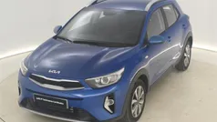 Azul Usado 2024 Kia Stonic SUV | 19.113 € (Precio justo)