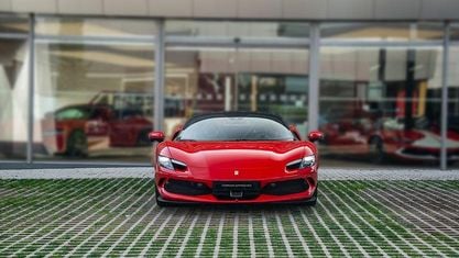 Nuevo Ferrari 296 830 CV (610 kW) 2025 Rojo Coupe