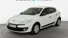 Blanco Usado 2013 Renault Mégane III Authentique Berlina | 10.200 € (Precio justo)