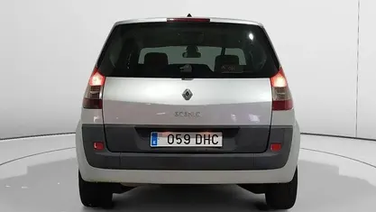 Brugt Renault Scénic II Expression 101 HK (74 kW) 2005 Grå MPV