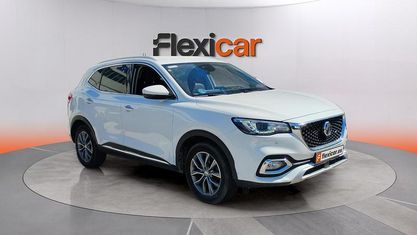 Begagnad MG HS Comfort 162 HK (119 kW) 2023 Vit SUV