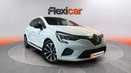 Usado Renault Clio V Techno 90 CV (66 kW) 2023 Blanco Berlina