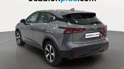 Usado Nissan Qashqai Acenta 190 CV (139 kW) 2024 Gris SUV
