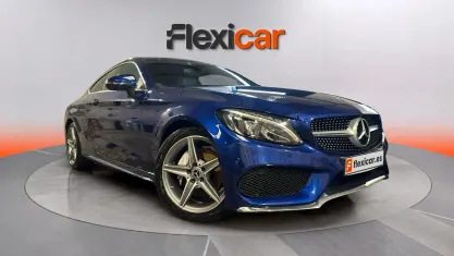 Usado Mercedes 220 170 CV (125 kW) 2018 Azul Coupe