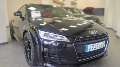Usado Audi TT Comfort 184 CV (135 kW) 2016 Negro Coupe