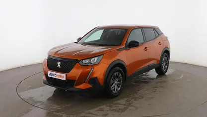 Usado Peugeot 2008 Active 110 CV (80 kW) 2022 SUV