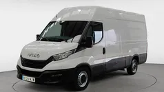 Blanco Usado 2023 Iveco Daily Berlina | 25.000 € (Buen precio)