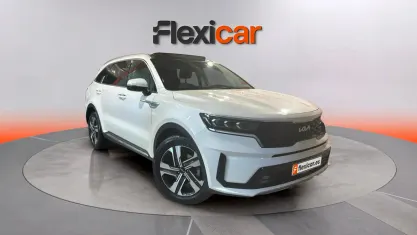 Käytetty Kia Sorento Plus 232 HP (170 kW) 2023 Valkoinen Katumaasturi