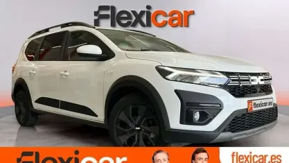 Usado Dacia Jogger Expression 110 CV (80 kW) 2024 Blanco Monovolumen