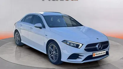 Usado Mercedes A250 218 CV (160 kW) 2021 Berlina