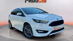 Blanco Usado 2018 Ford Focus ST-Line Berlina | 14.990 € (Buen precio)