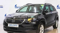 Negro Usado 2021 Skoda Karoq Ambition SUV | 22.900 € (Precio justo)