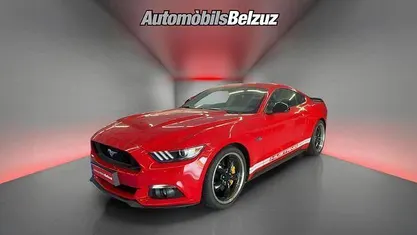 Usado Ford Mustang Fastback 314 CV (230 kW) 2017 Rojo Coupe