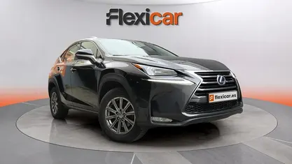 Usado Lexus NX300h Business Edition 197 CV (144 kW) 2017 Gris SUV