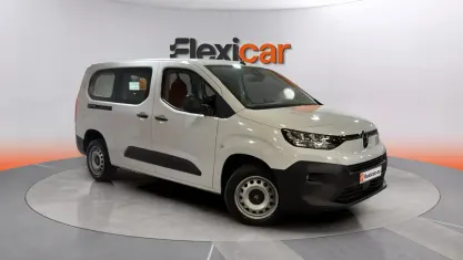 Usado Citroën Berlingo 102 CV (75 kW) 2024 Blanco Monovolumen