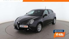 Blanco Usado 2016 Alfa Romeo Giulietta Super Utilitario | 13.099 € (Precio justo)