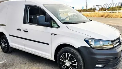 Usado VW Caddy 75 CV (55 kW) 2019 Blanco Monovolumen