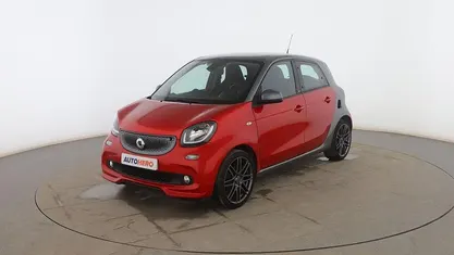 Usado Smart ForFour Basis 90 CV (66 kW) 2018 Rojo Utilitario